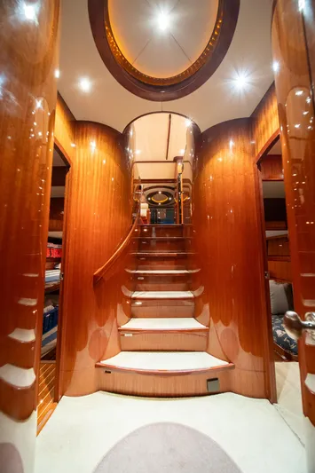 Pretty Penny Yacht Photos Pics 