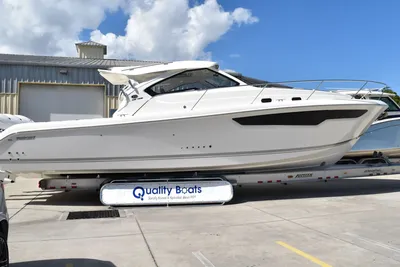 Pursuit OS 405 Offshore