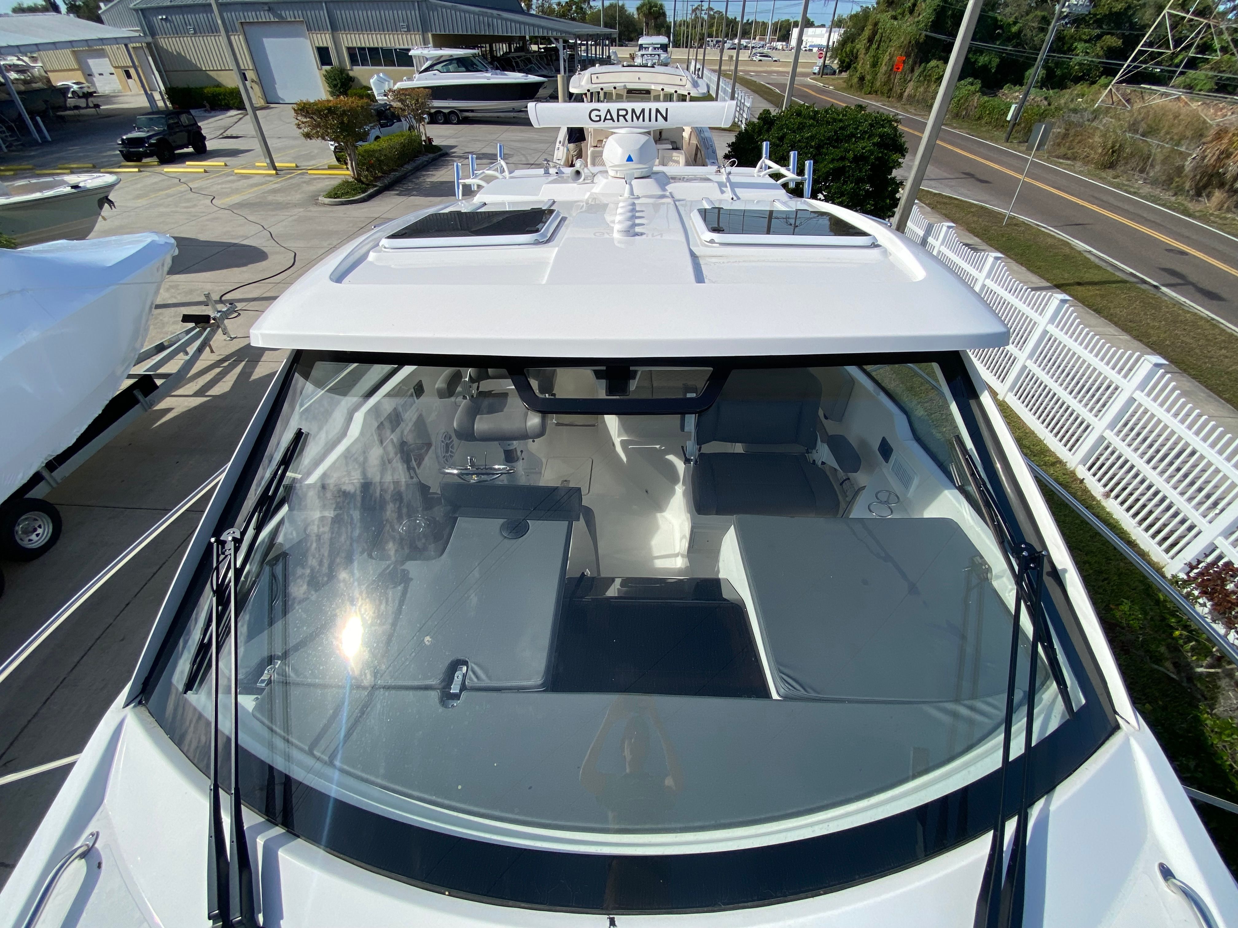 Yacht Photo 62