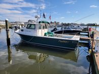 1999 Parker 2520 Deep Vee Sport Cabin