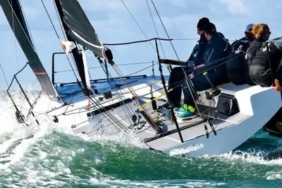 2017 One Design Cape 31