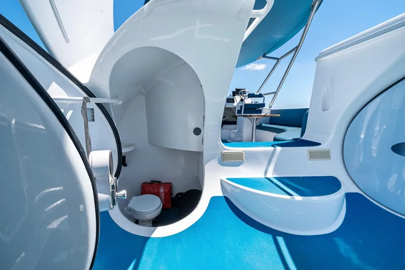  Yacht Photos Pics 2018 Paritetboat Glass Bottom Boat LOOKER 370