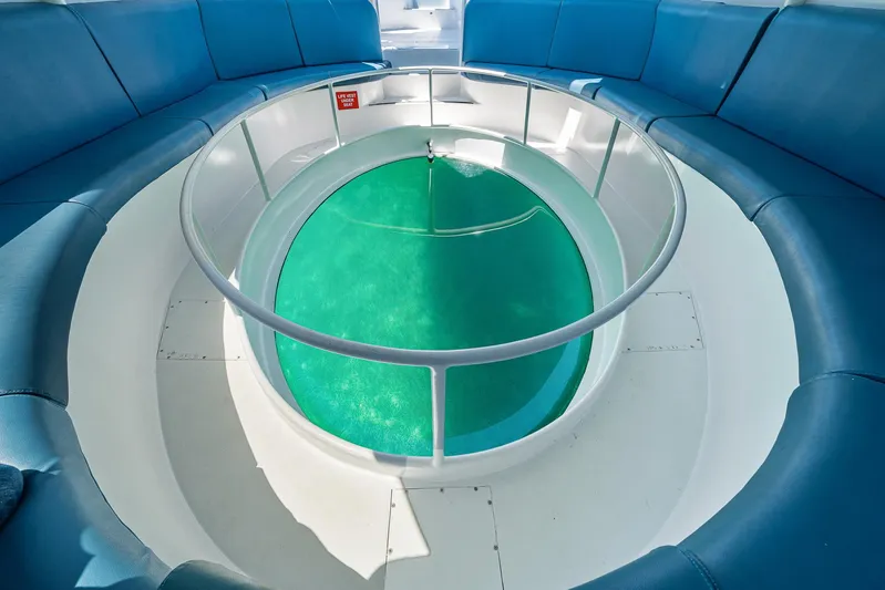  Yacht Photos Pics 2018 Paritetboat Glass Bottom Boat LOOKER 370