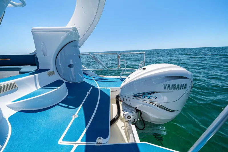  Yacht Photos Pics 2018 Paritetboat Glass Bottom Boat LOOKER 370