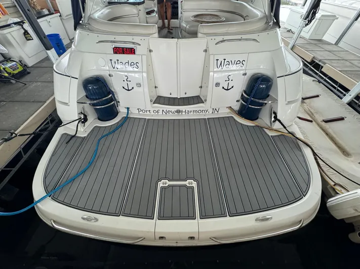 Wade Waves Yacht Photos Pics 