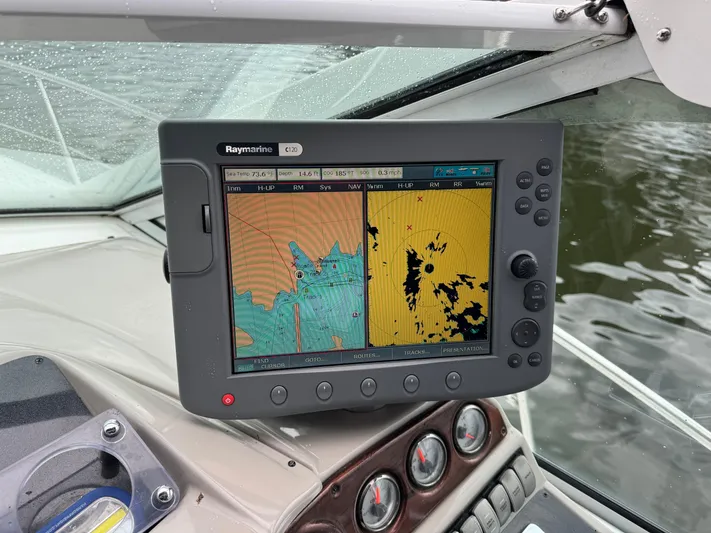 Wade Waves Yacht Photos Pics 