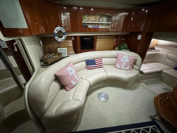 Wade Waves Yacht Photos Pics 