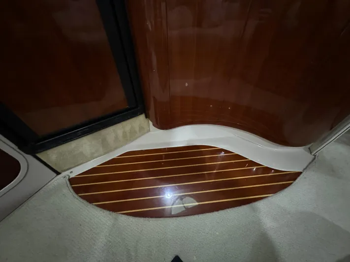 Wade Waves Yacht Photos Pics 