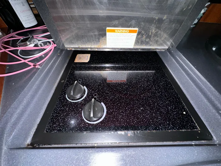 Wade Waves Yacht Photos Pics 