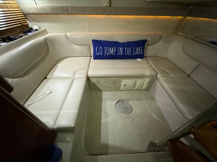 Wade Waves Yacht Photos Pics 