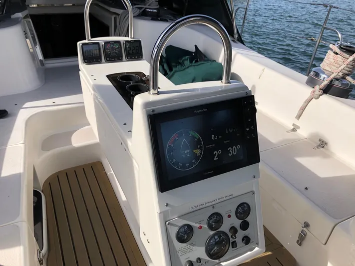 Snug Harbor Yacht Photos Pics Cockpit