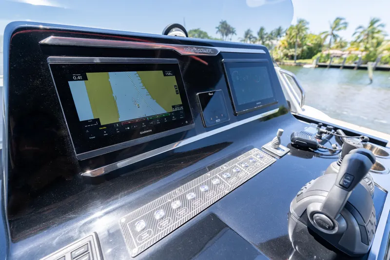  Yacht Photos Pics Control panel of 2027 Solaris Power 40 Open yacht with navigation display.