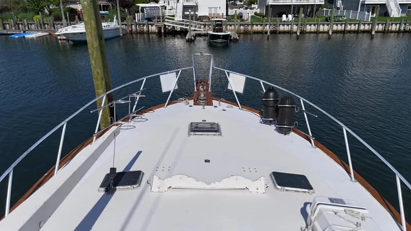 Got One Yacht Photos Pics Ocean Yacht 55 Sportfish 1989 REV Yacht Sales Inc.