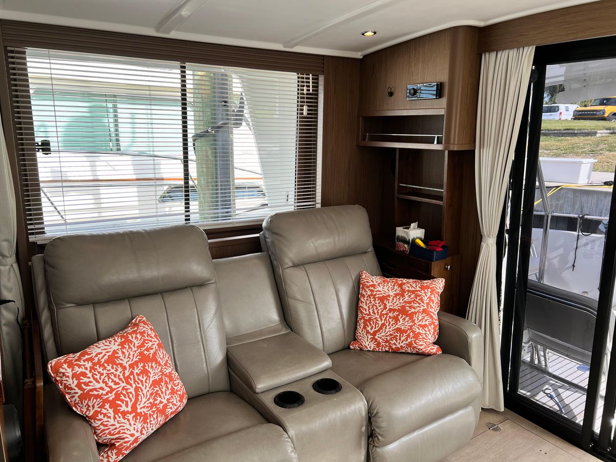 2019 Beneteau 44 