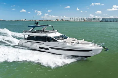 Azimut Fly 72