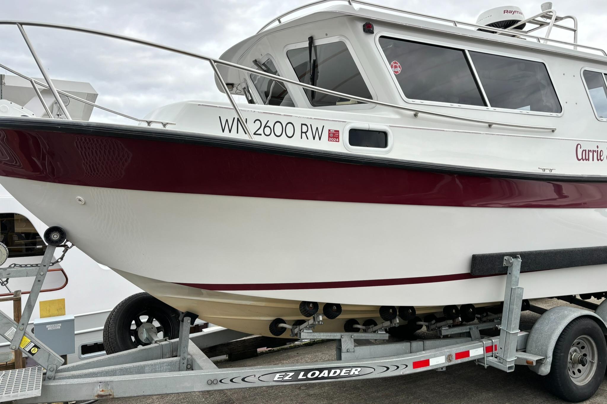 1999 SeaSport Navigator 2700 Saltwater Fishing for sale - YachtWorld