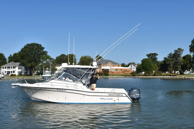 Katherine Leigh III Yacht Photos Pics 