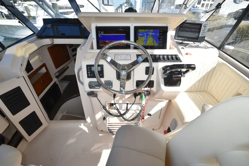 Katherine Leigh III Yacht Photos Pics 