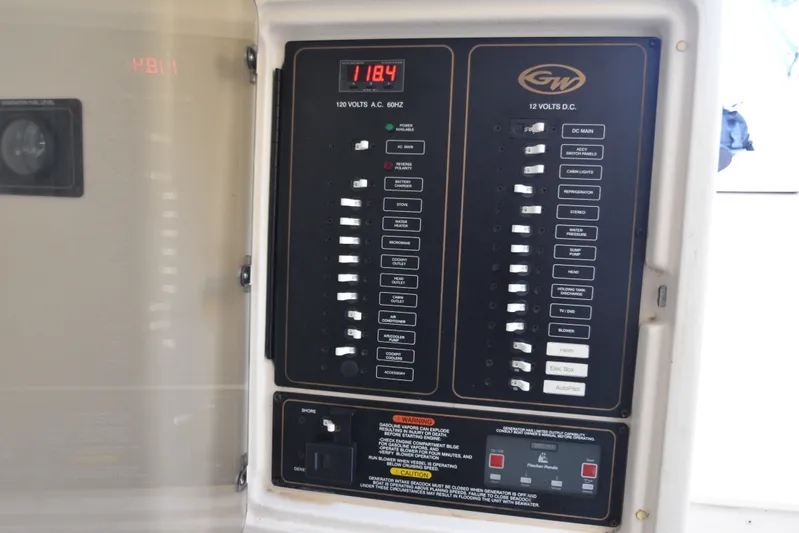 Katherine Leigh III Yacht Photos Pics 