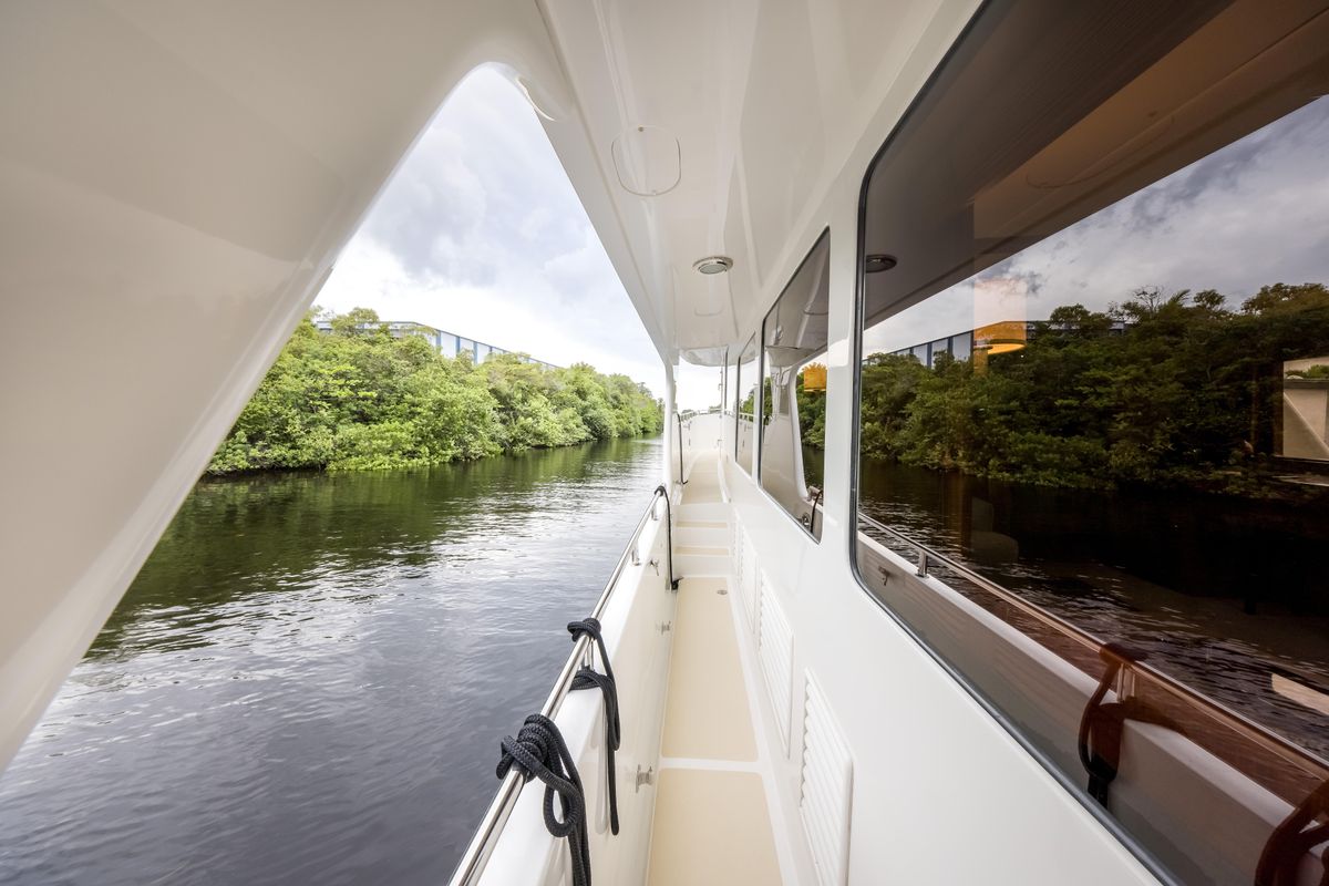 2008 Outer Reef Yachts 65 