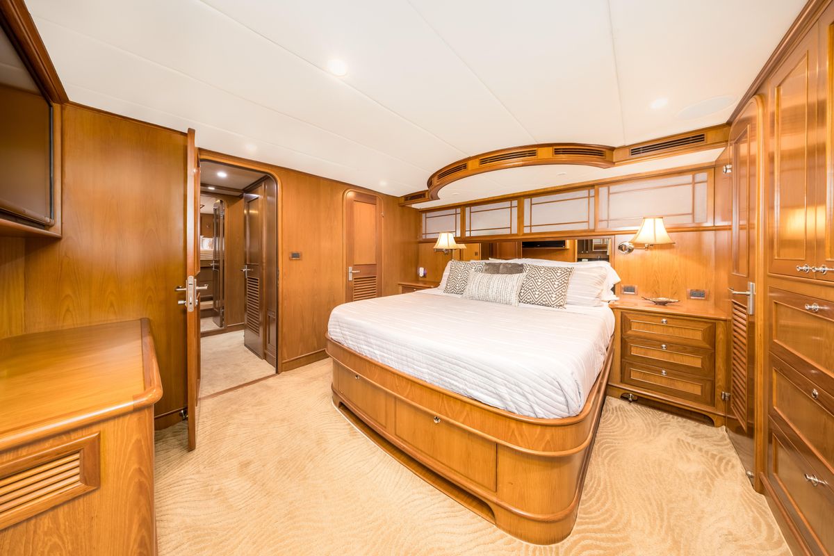 2008 Outer Reef Yachts 65 