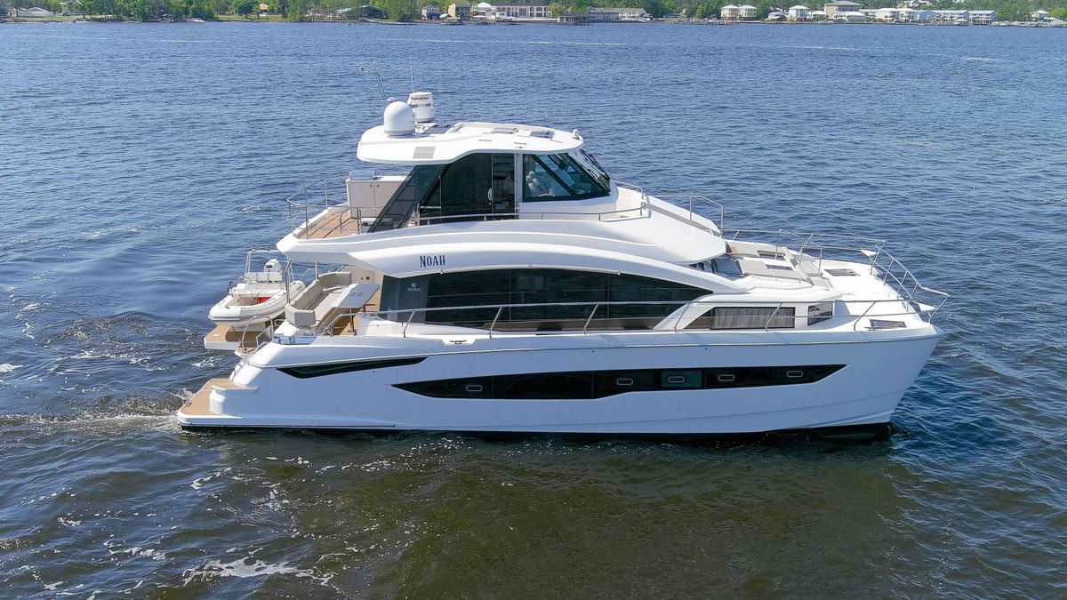 2022 Aquila 54 