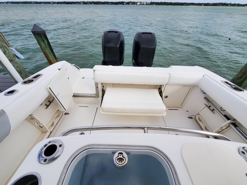 2013 Boston Whaler 280 Outrage
