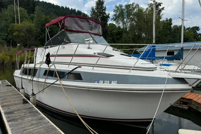 Carver Mariner 3297