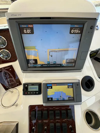 Why Knot Yacht Photos Pics 