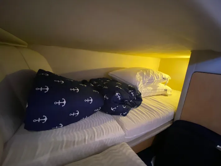 Why Knot Yacht Photos Pics 