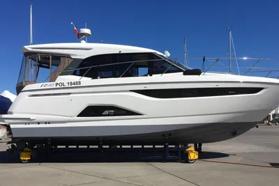 2018 Bavaria R40 Coupe