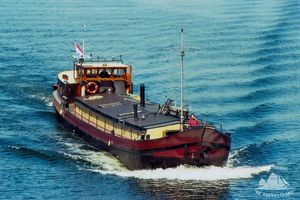 1900 Varend Woonschip Met Ligplaats Klipper (30 Meter)