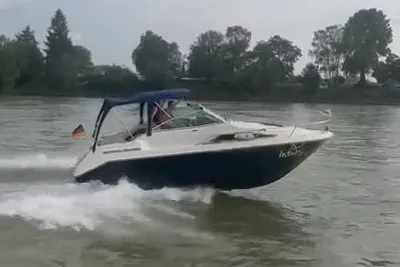 1989 Sea Ray 220 Sundancer