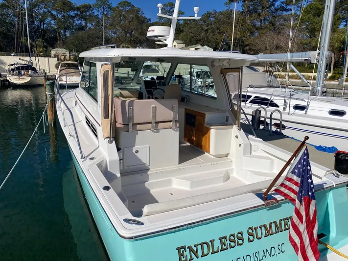 Endless Summer Yacht Photos Pics 