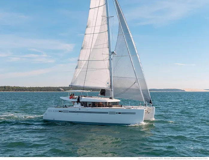  Yacht Photos Pics Manufacturer Provided Image: Lagoon 450S