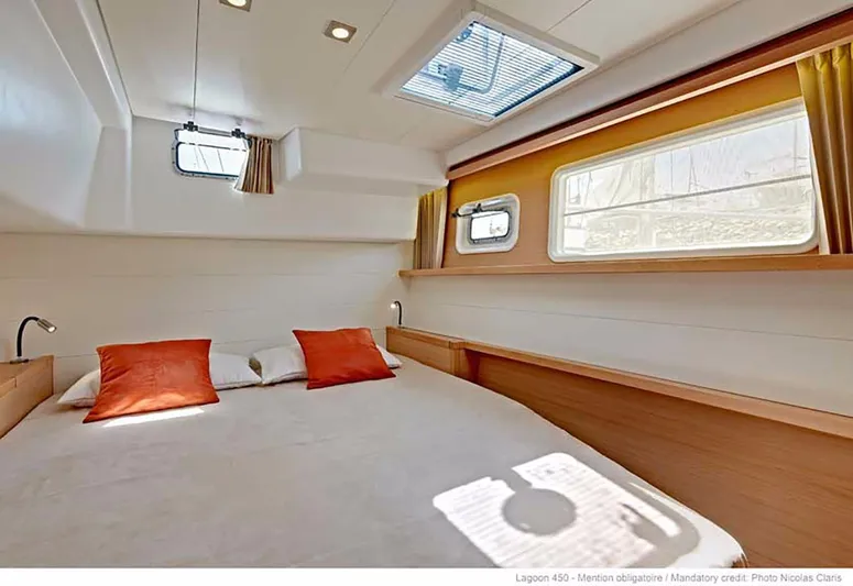  Yacht Photos Pics Manufacturer Provided Image: Lagoon 450S Cabin