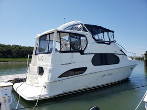 Silverton 43 Motor Yacht