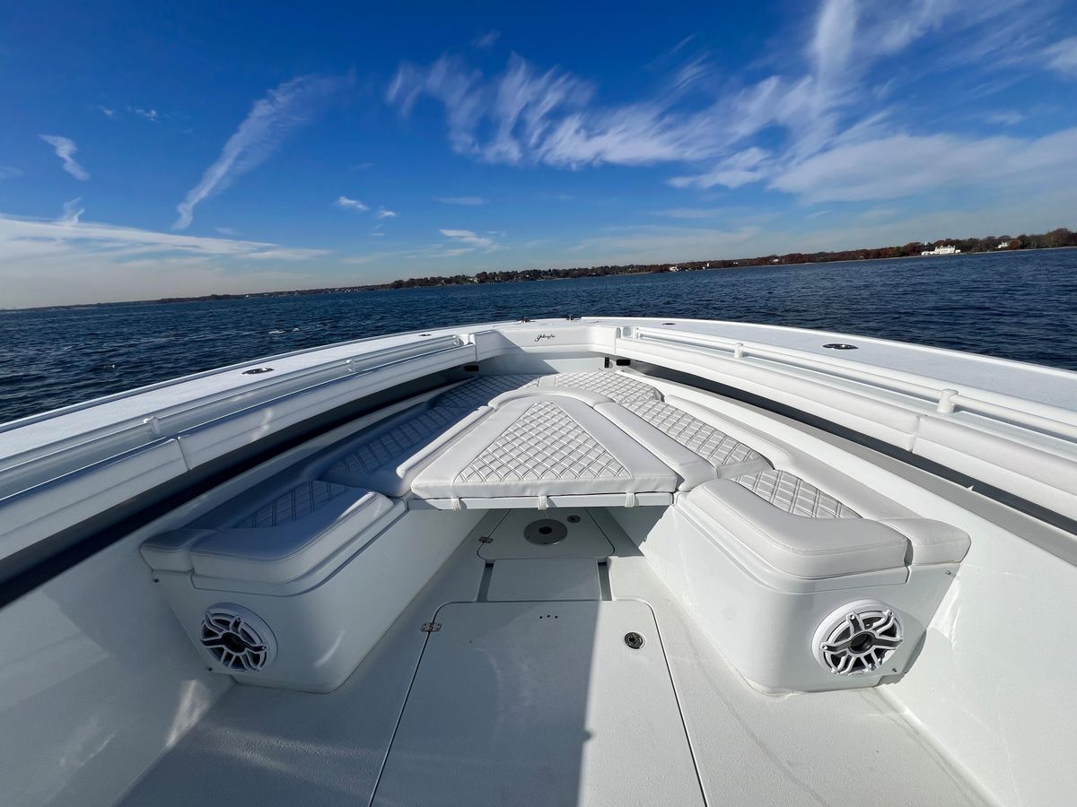 2023 Yellowfin 42 