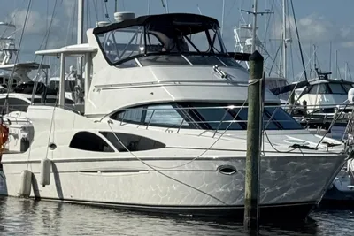 Carver 41 Cockpit Motor Yacht