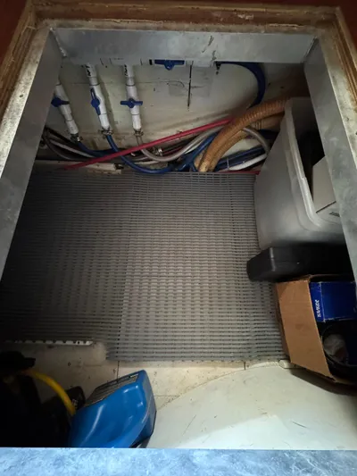 New Beginnings Yacht Photos Pics 