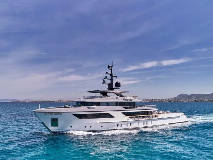 Para Bellum Yacht Photos Pics 