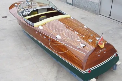Riva Tritone