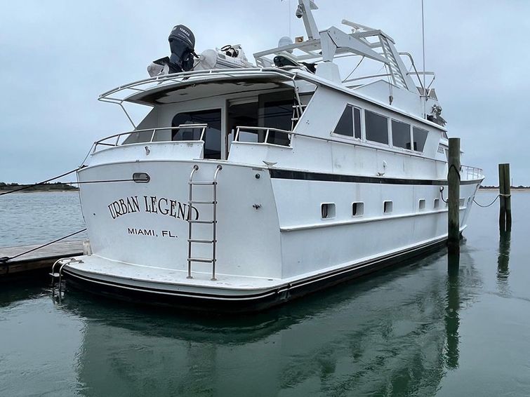 1987-85-broward-pilothouse