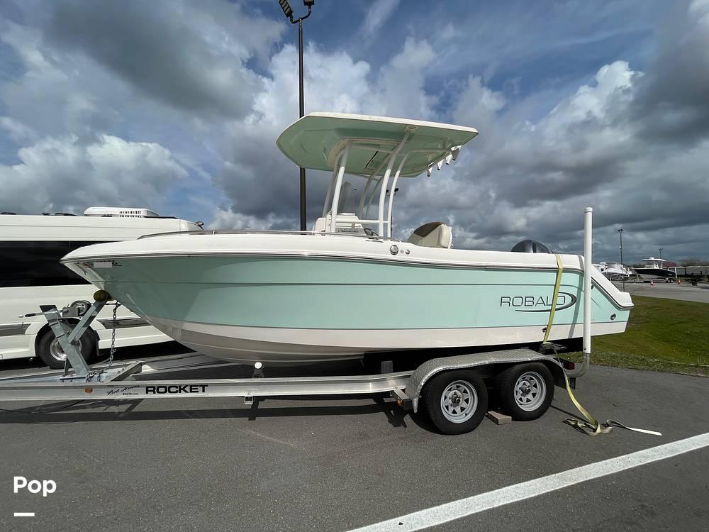 Used 2017 Robalo R222 ES - Florida | TopBoats