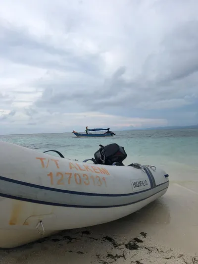 Alkemi Yacht Photos Pics 