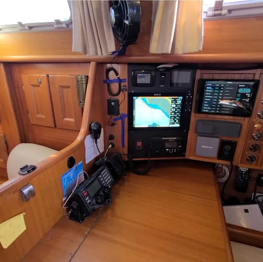 Alkemi Yacht Photos Pics 