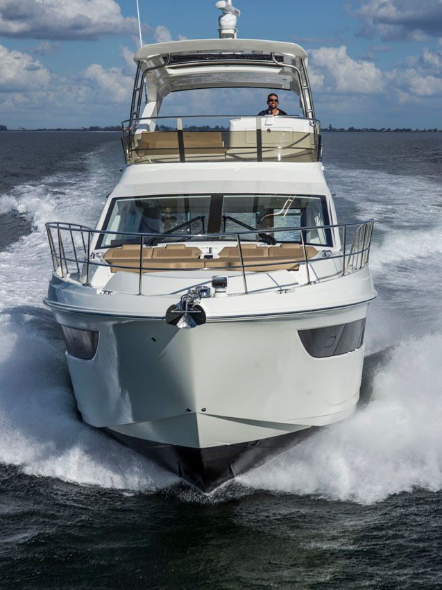 2018 Sea Ray 52 