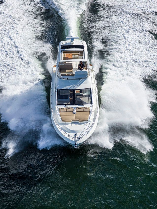 2018 Sea Ray 52 