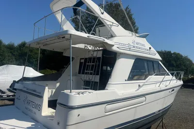 Bayliner 3388 Command Bridge Motoryacht
