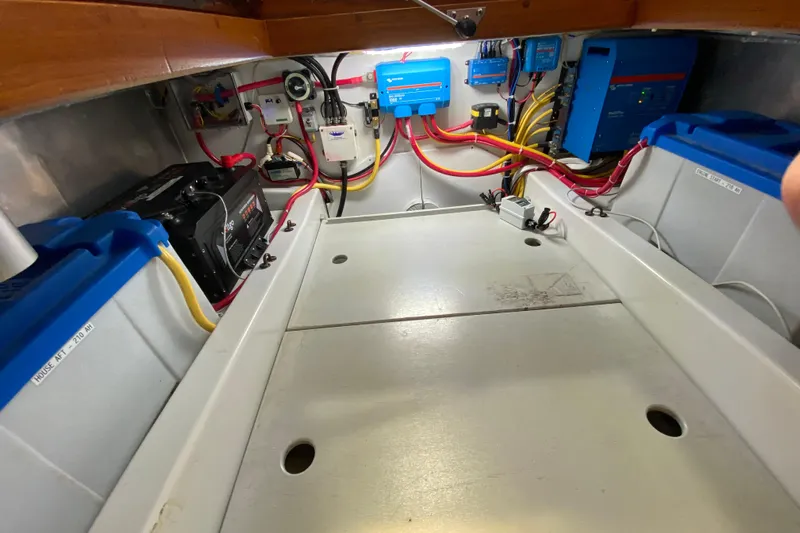 Emilie B Yacht Photos Pics 